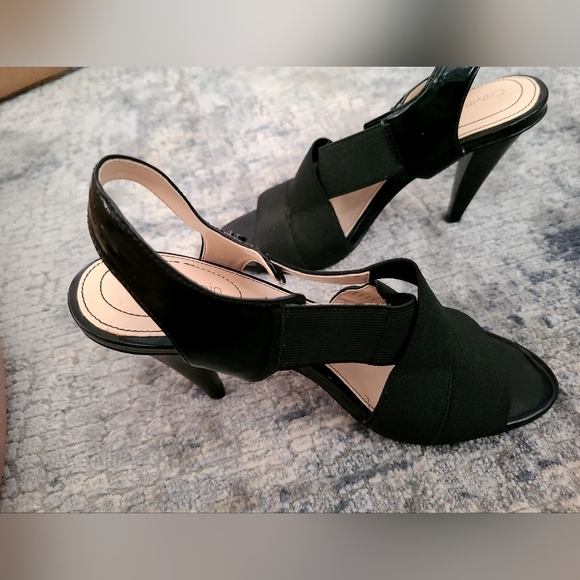 Calvin Klein heeled sandals - Picture 3 of 4